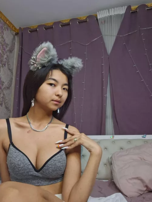 You're gonna give that cat your cream, aren't you