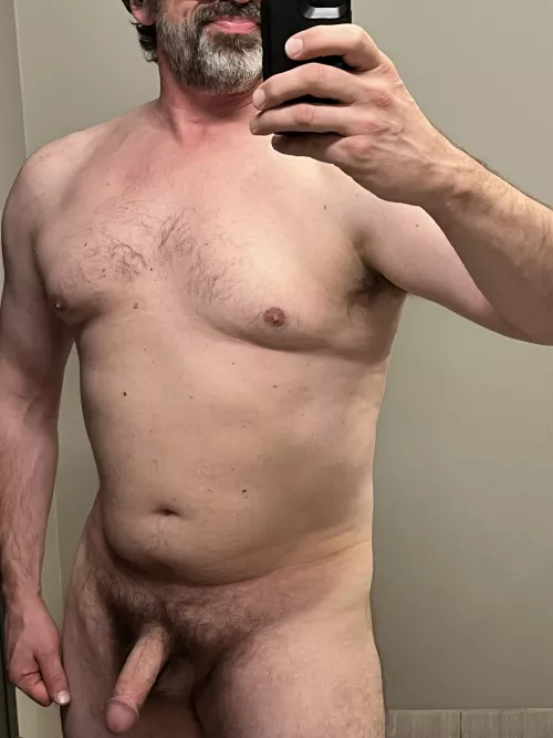 (52) Clickbait Title: I heard you like DILF’s. (…but wait, I don’t have kids. Where does that leave us?)