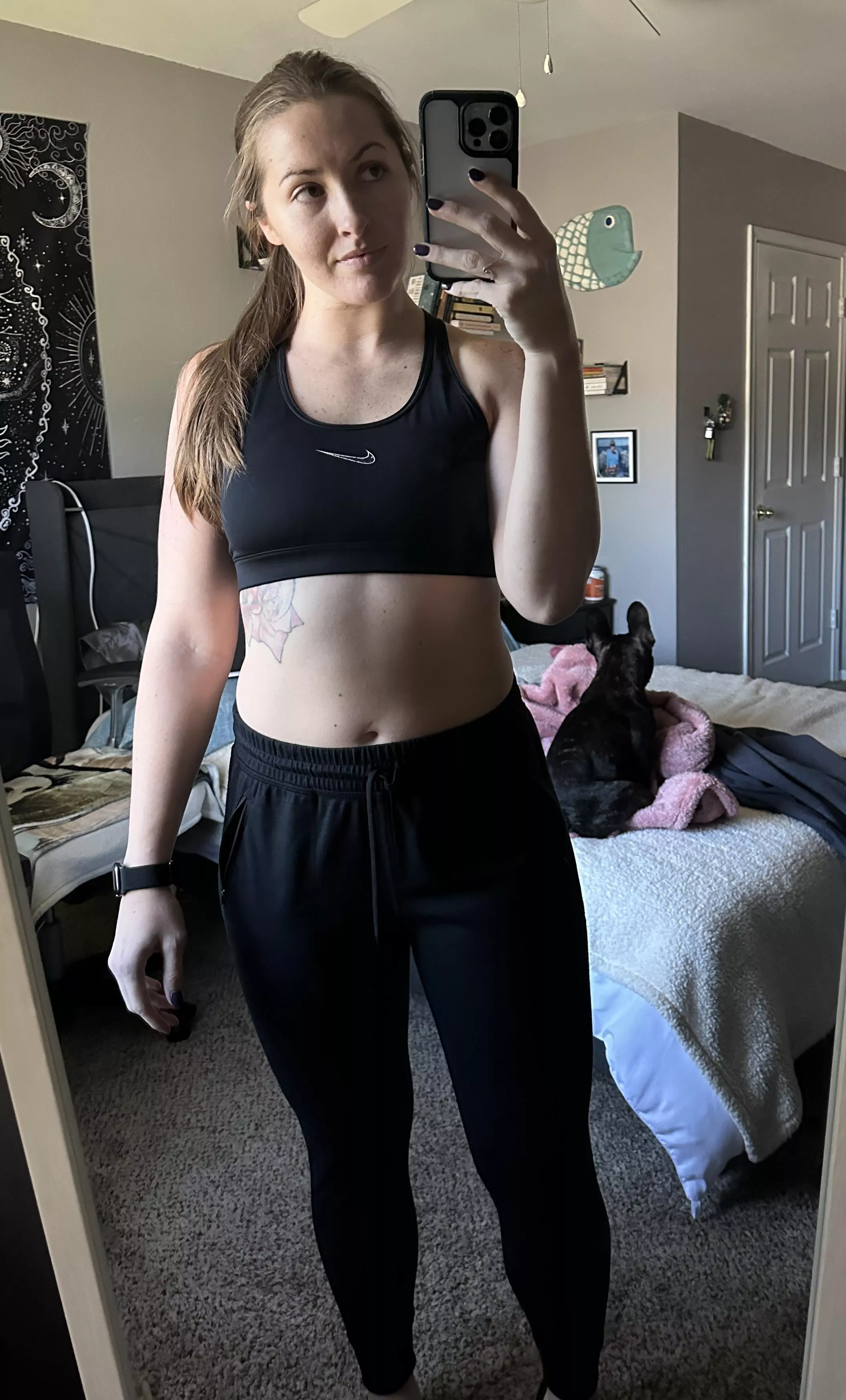 black sports bras are fun... any ideas on why that is? 🤔