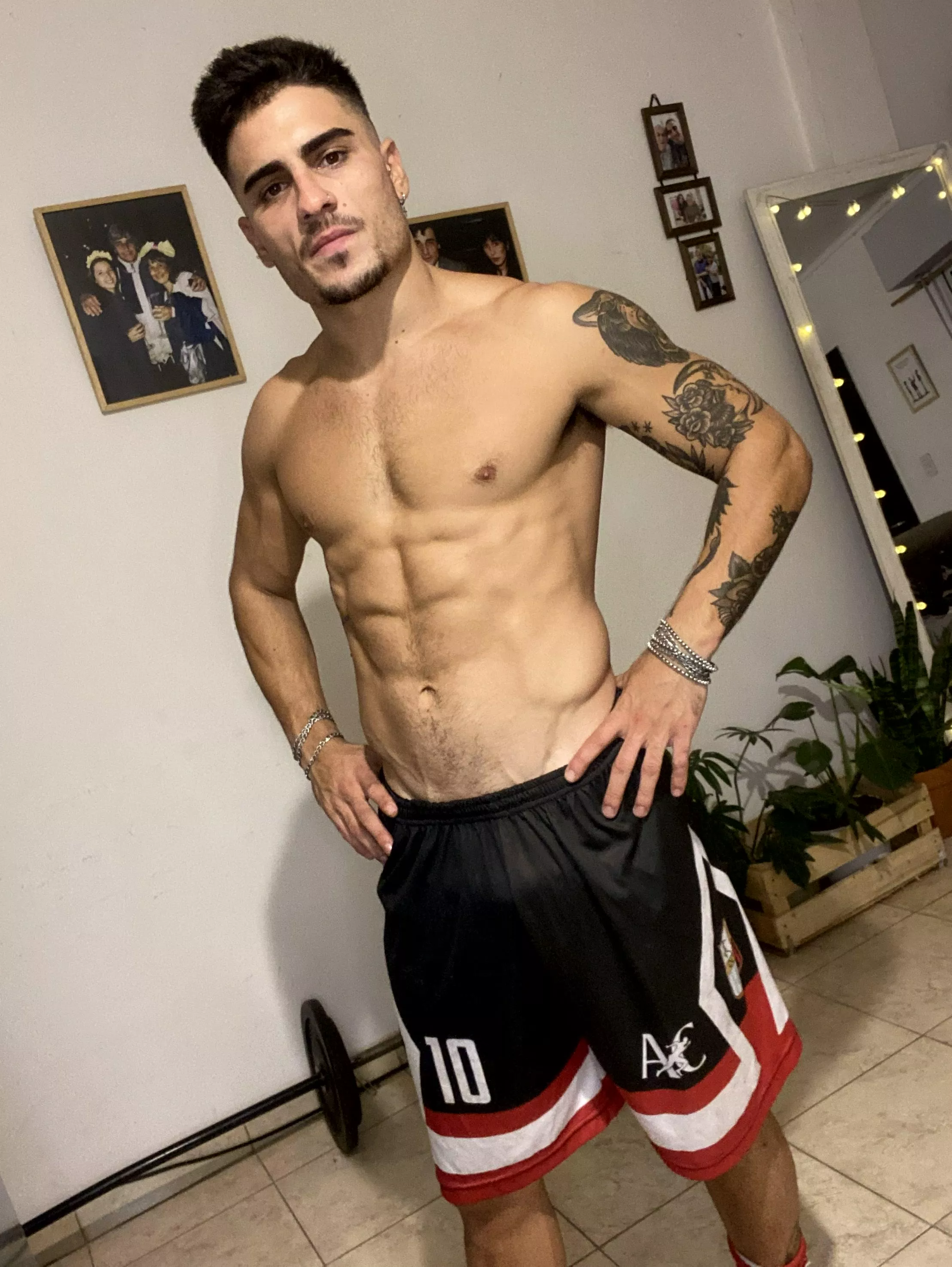 Can you handle these abs of steel?