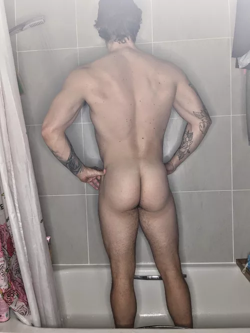 Come join me in the shower ? 😜