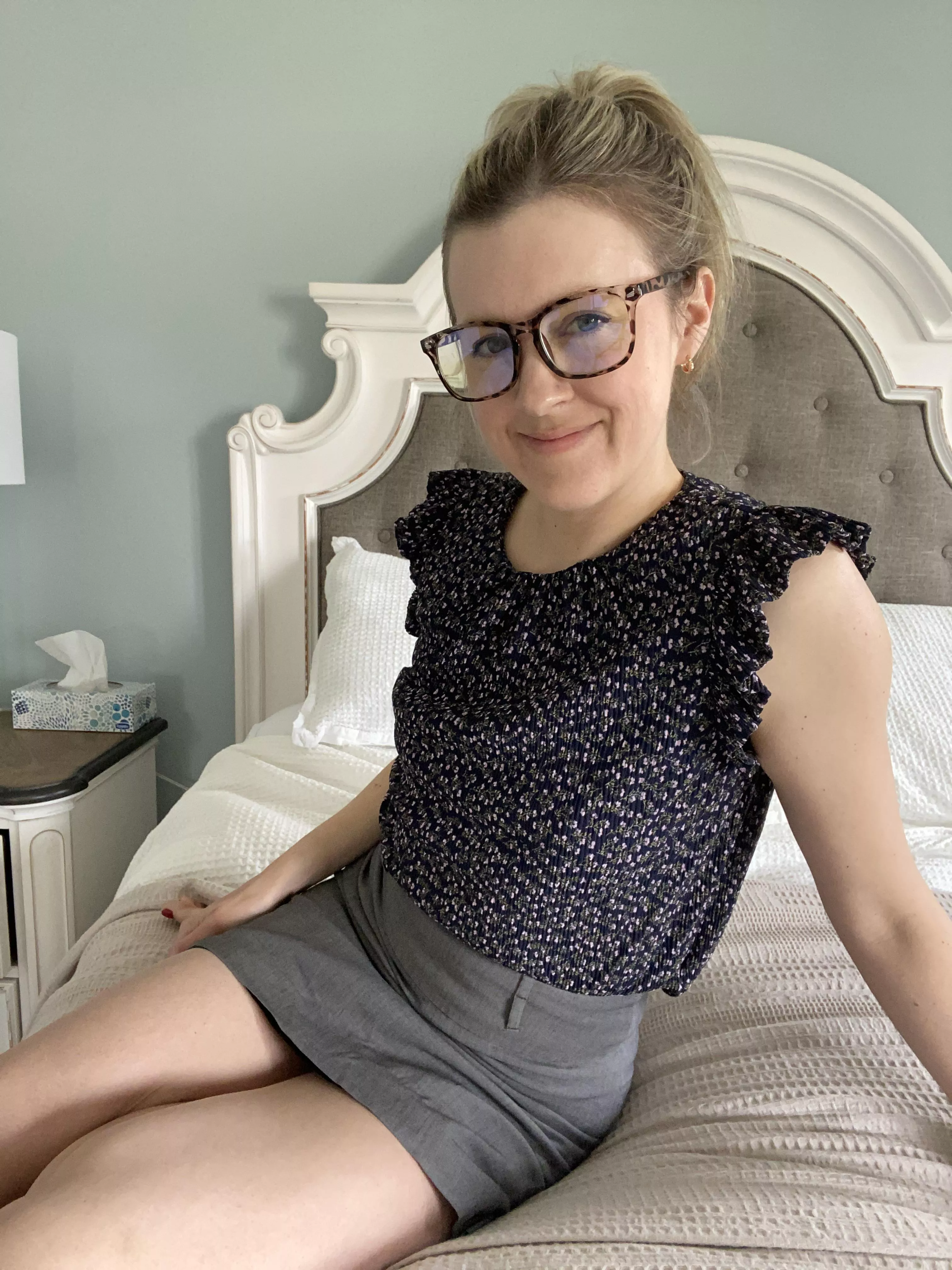 Home for my lunch break [F]