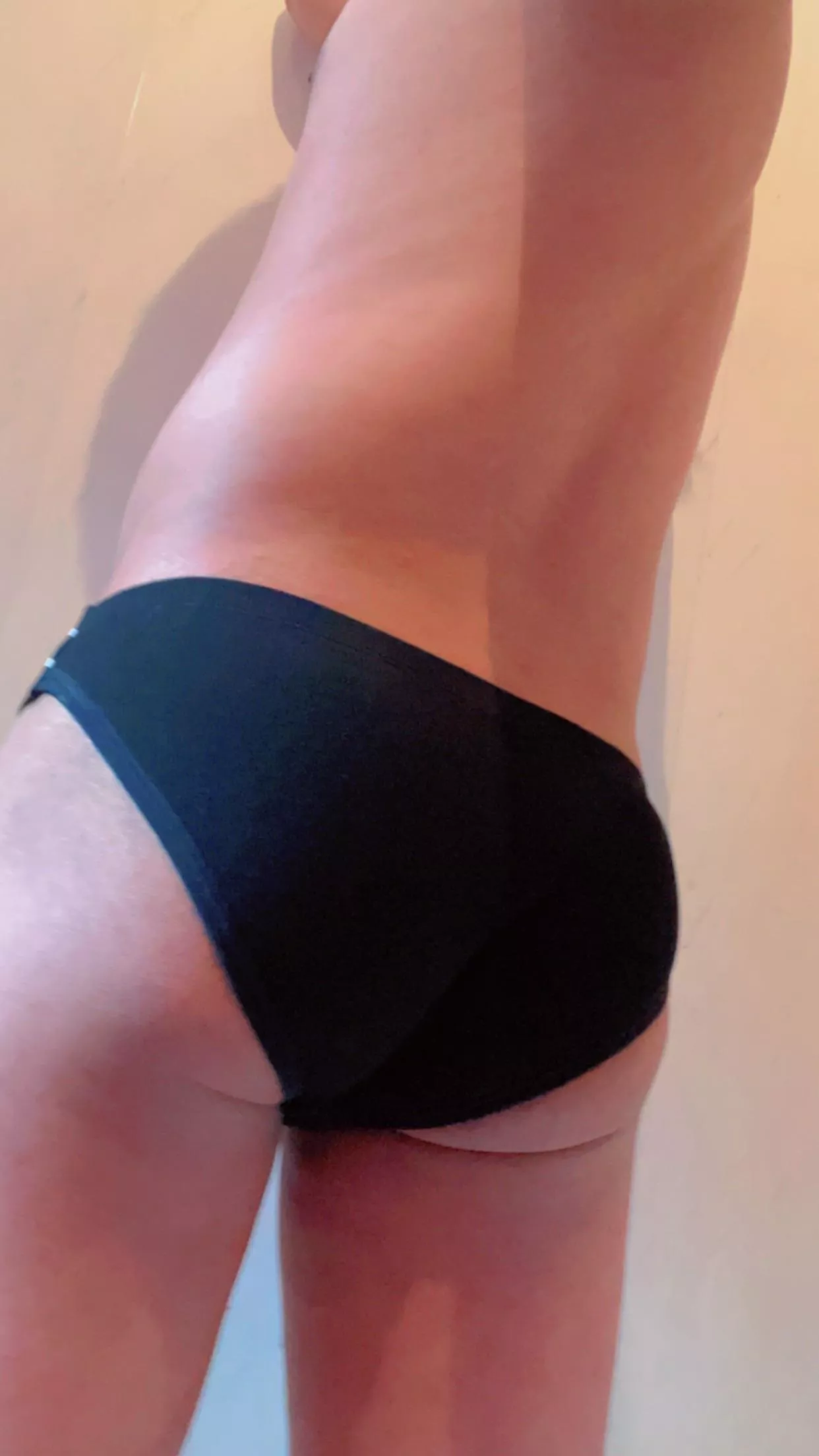 how’s my ass on this new pair?