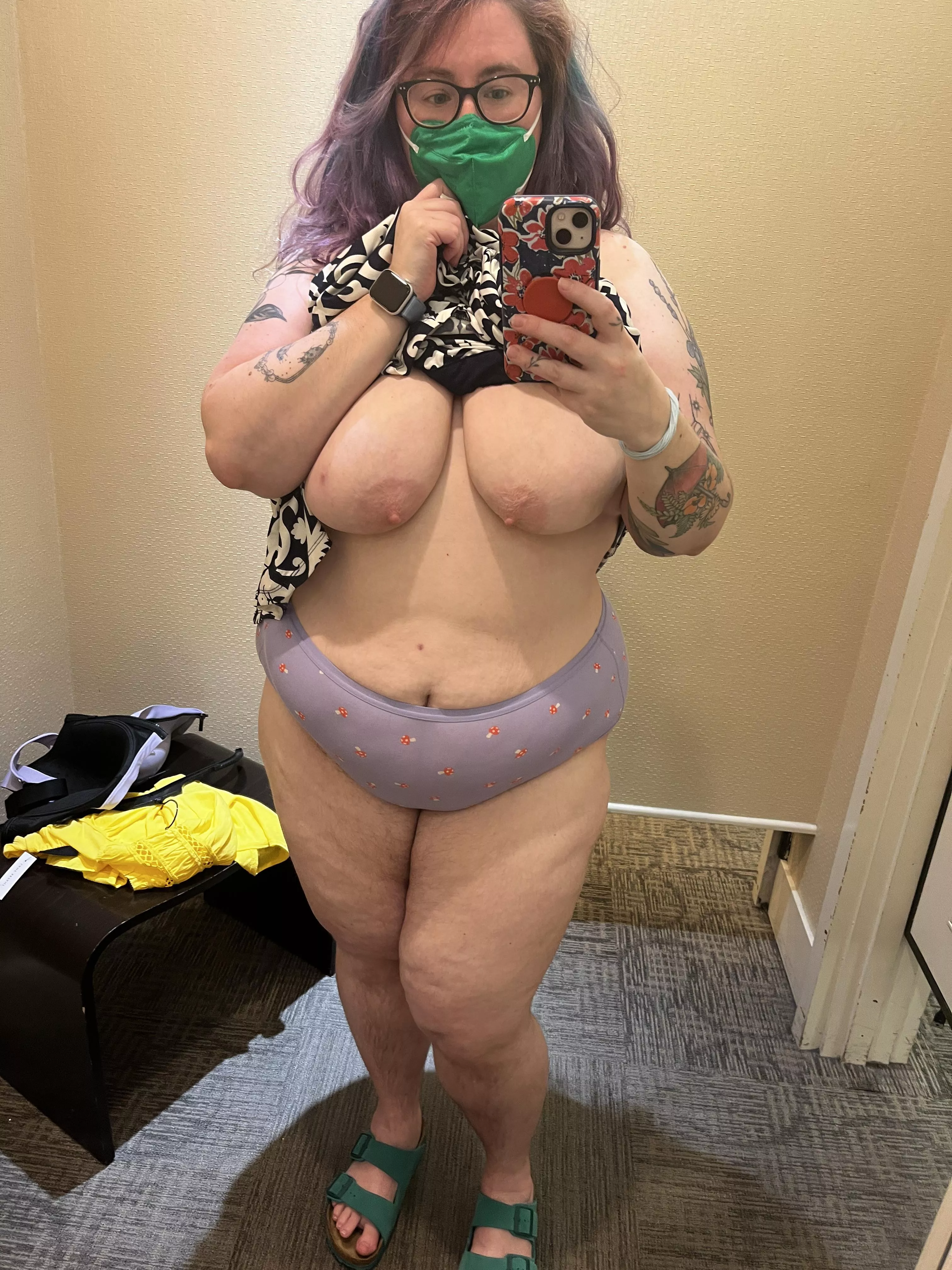 I am soooo ready for the weekend, (34f)