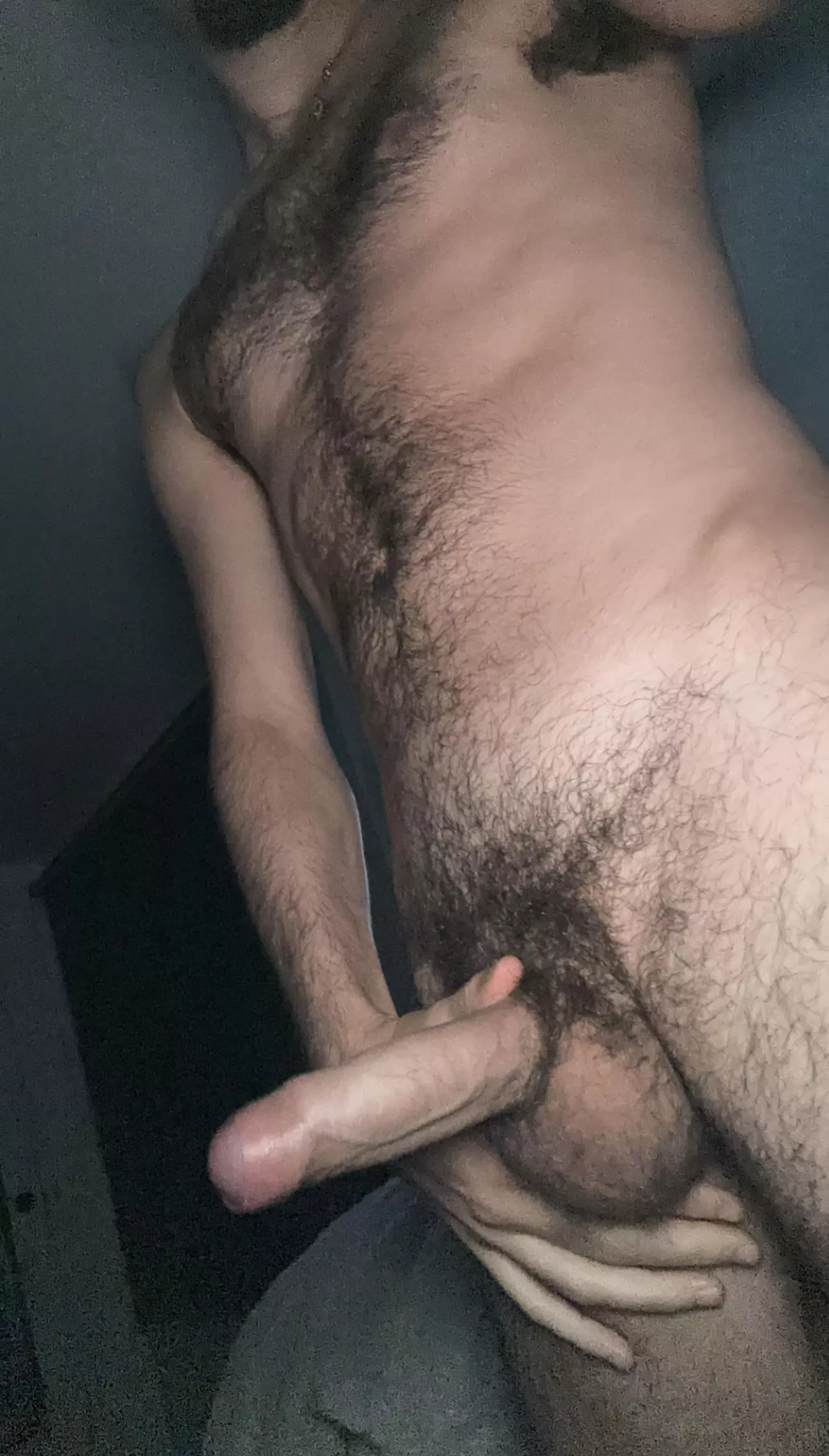 i like to keep it natural, does it suit me?