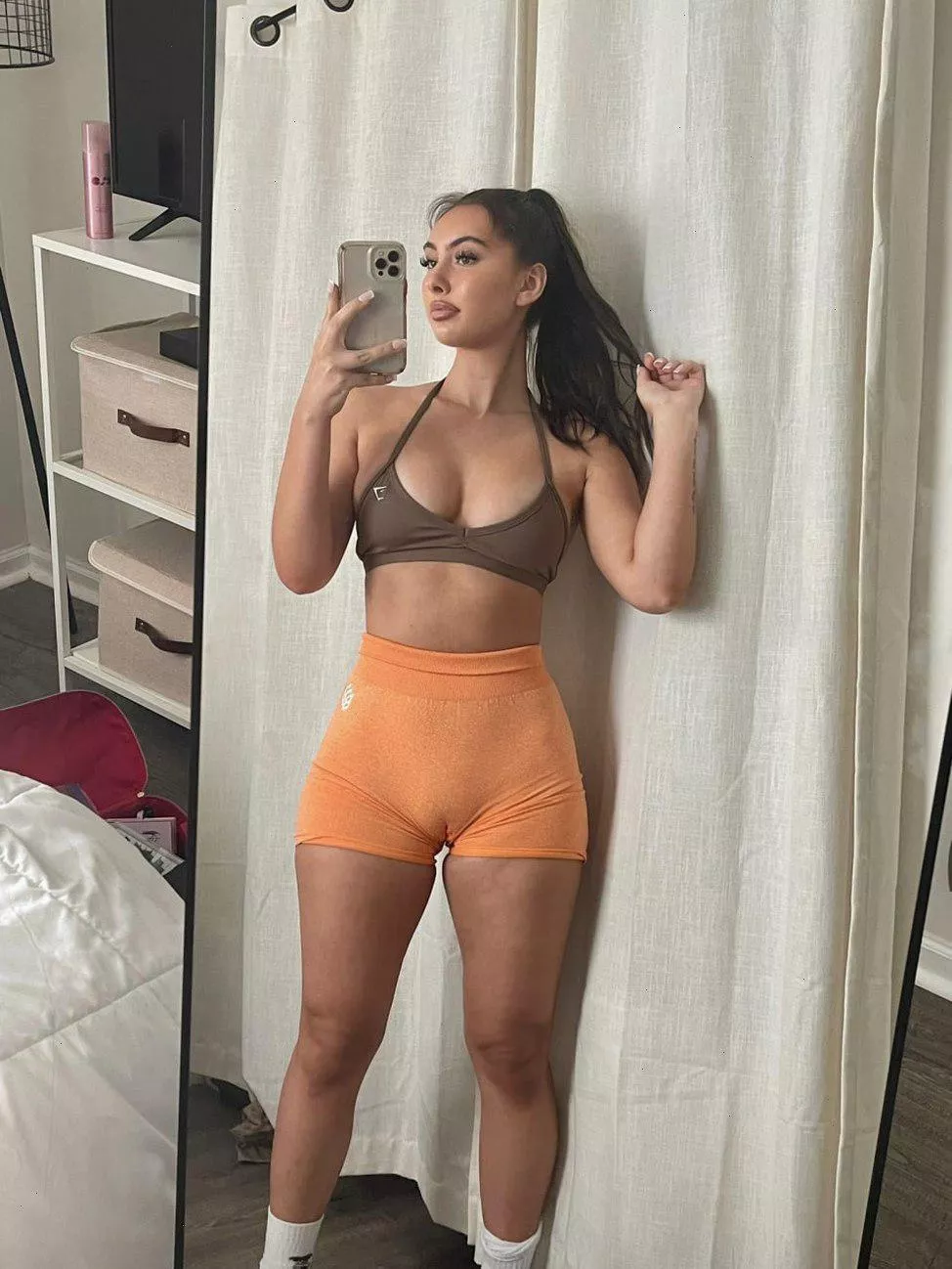 is my outfit to distracting for the gym? [F]