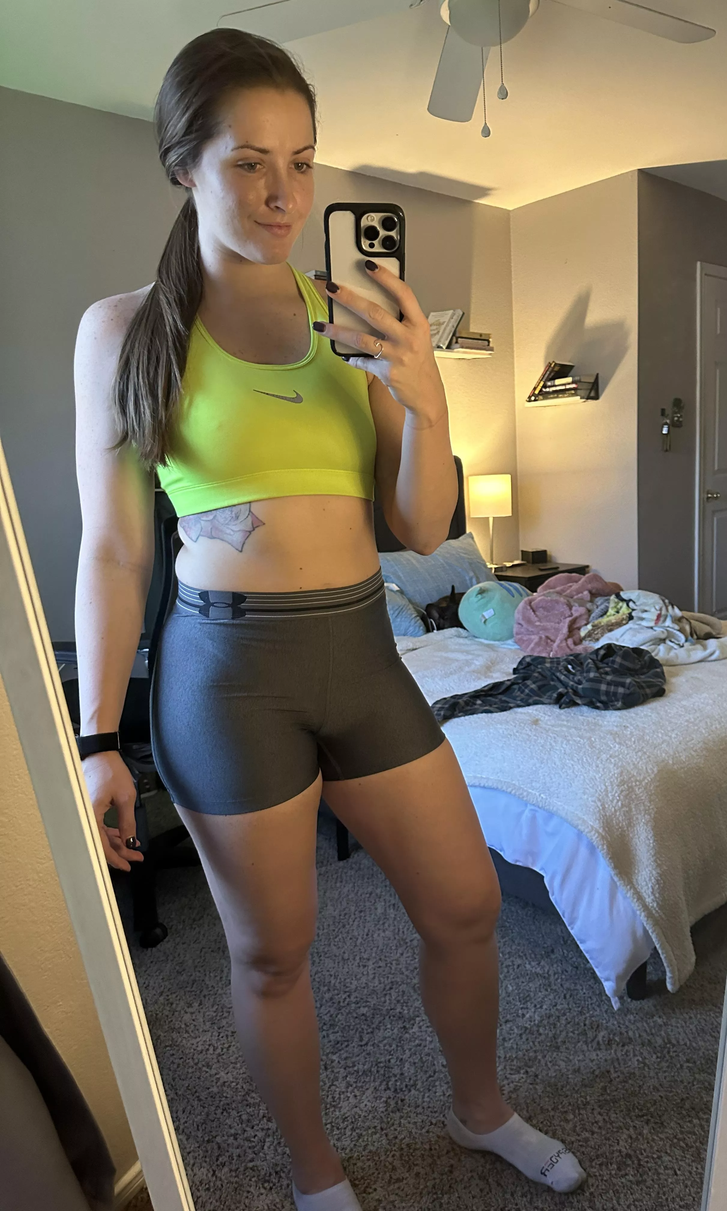 this sports bra and yoga shorts are both 10+ years strong 🥹