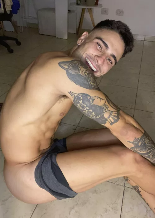 Would you like to explore what's hiding in these boxer briefs?