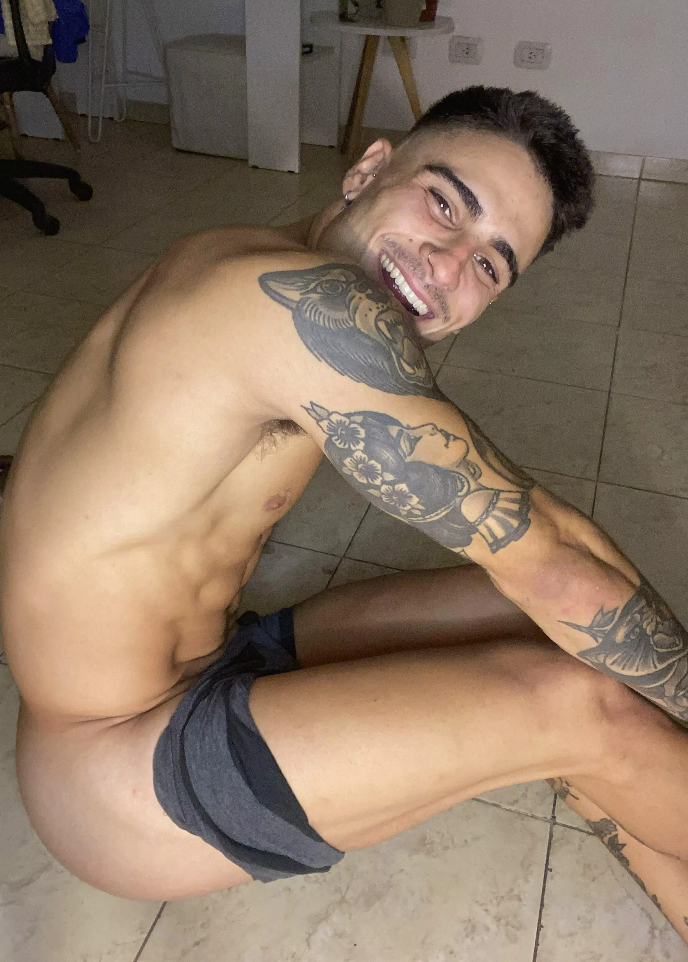 Would you like to explore what's hiding in these boxer briefs?