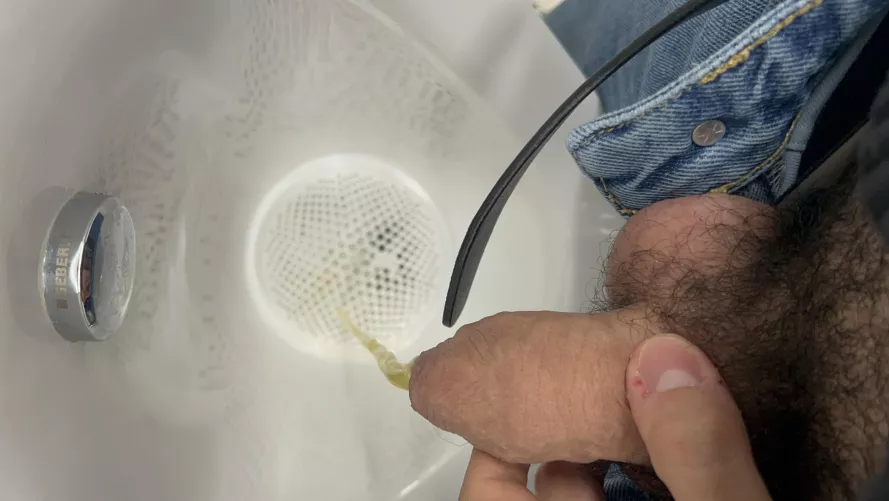 19 m uk in college campus