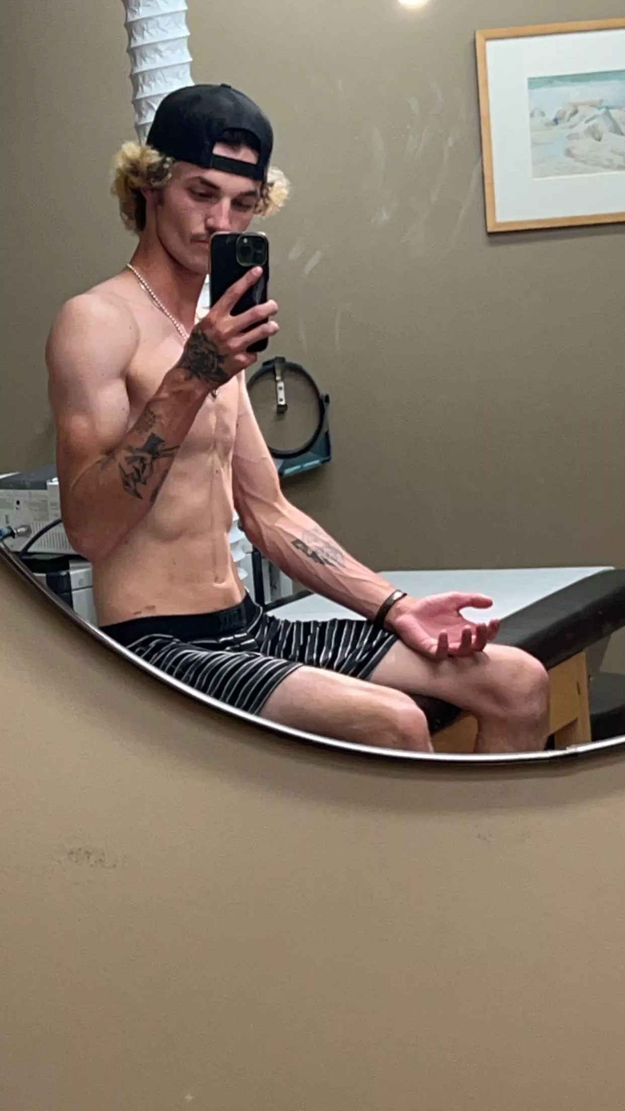 [24] It’s my birthday🤪 spoil me