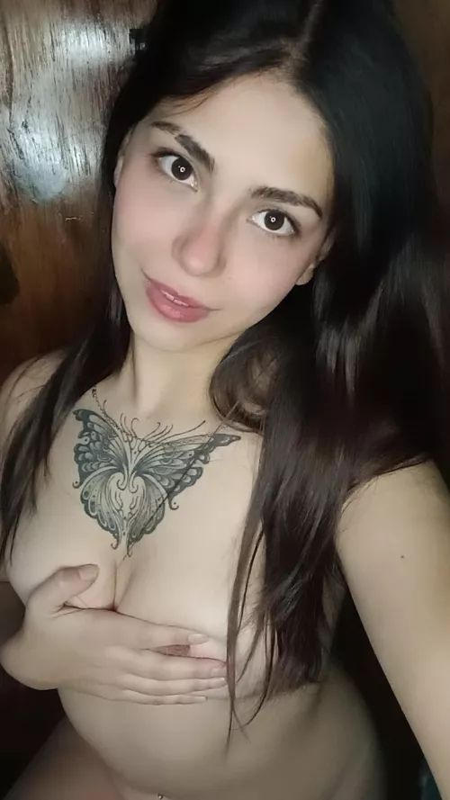 Barely legal but I’ll still make your cock explode
