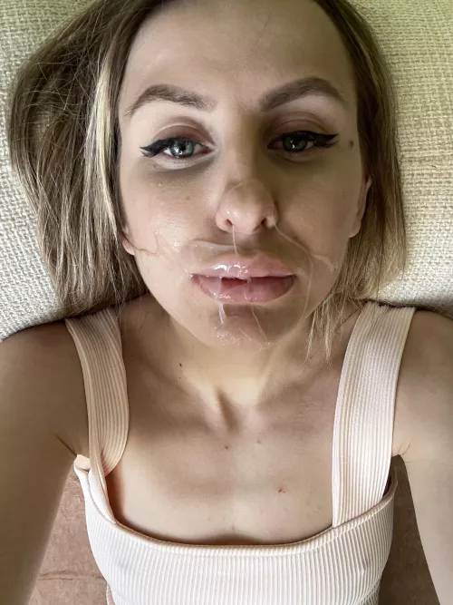Cum on my face makes me cuter