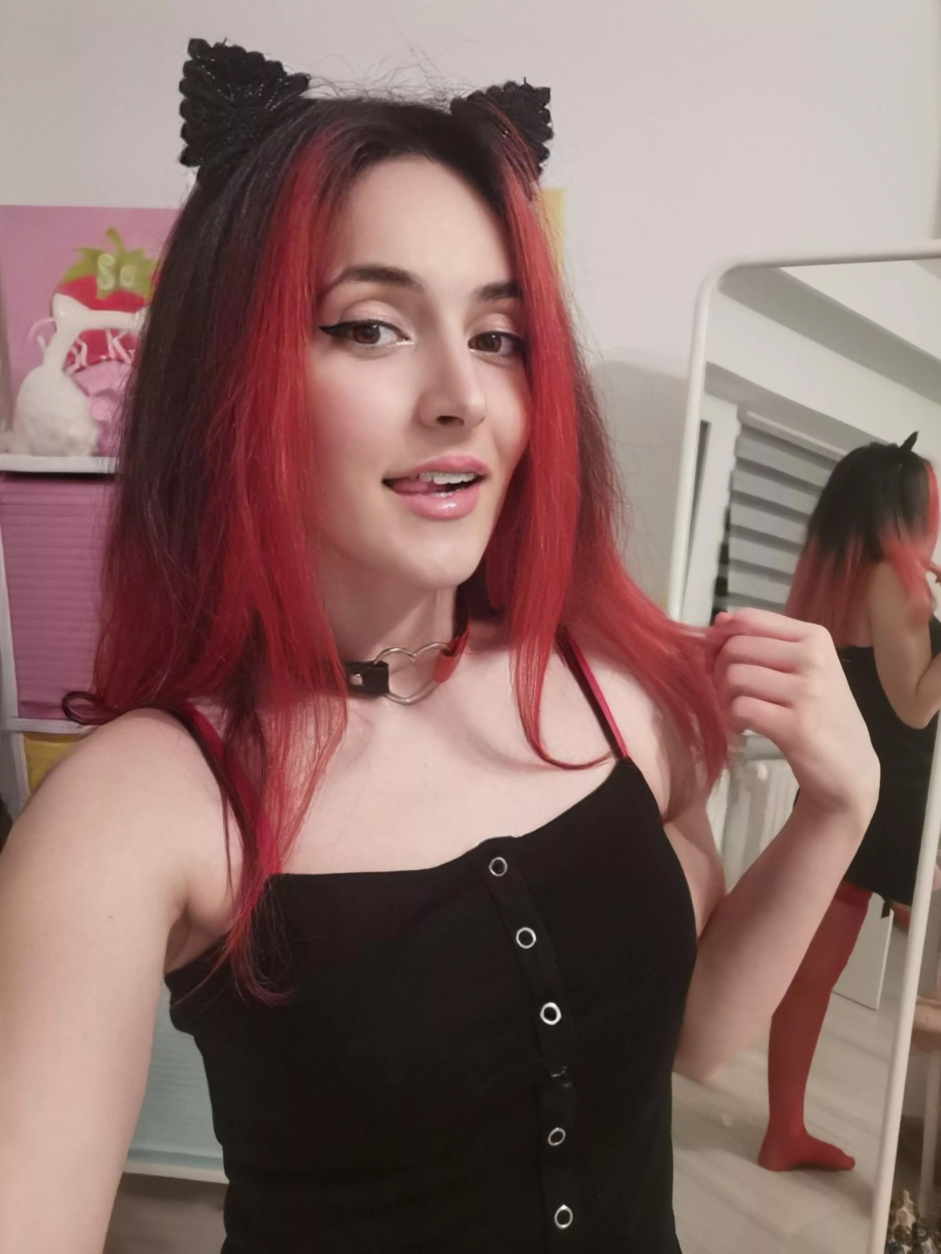 Feeling hot with this color