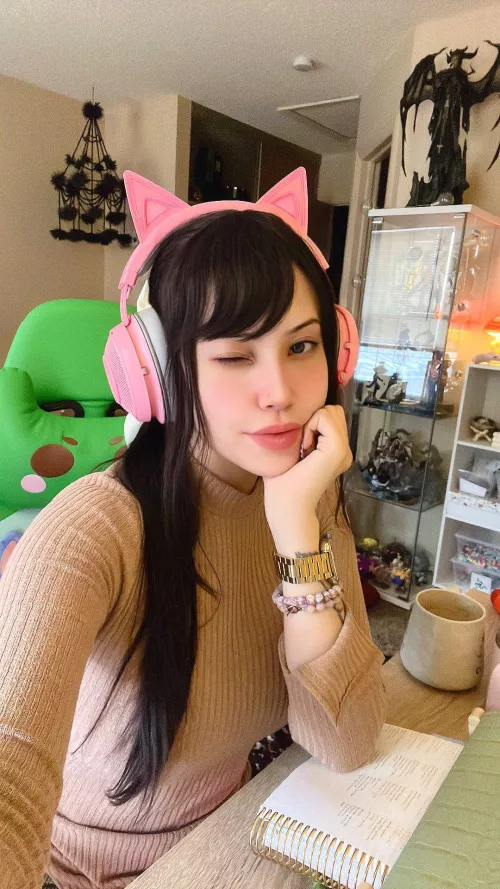 Felicia Vox (@byefeliciavox)