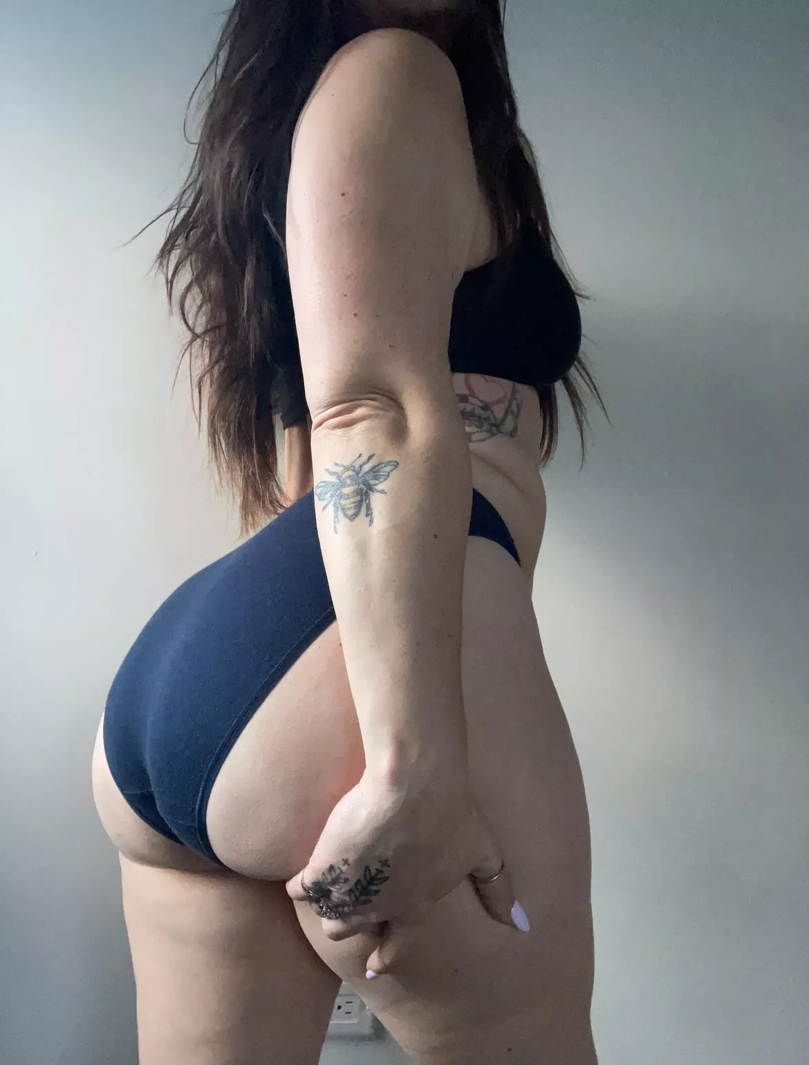 Hair long enough to pull