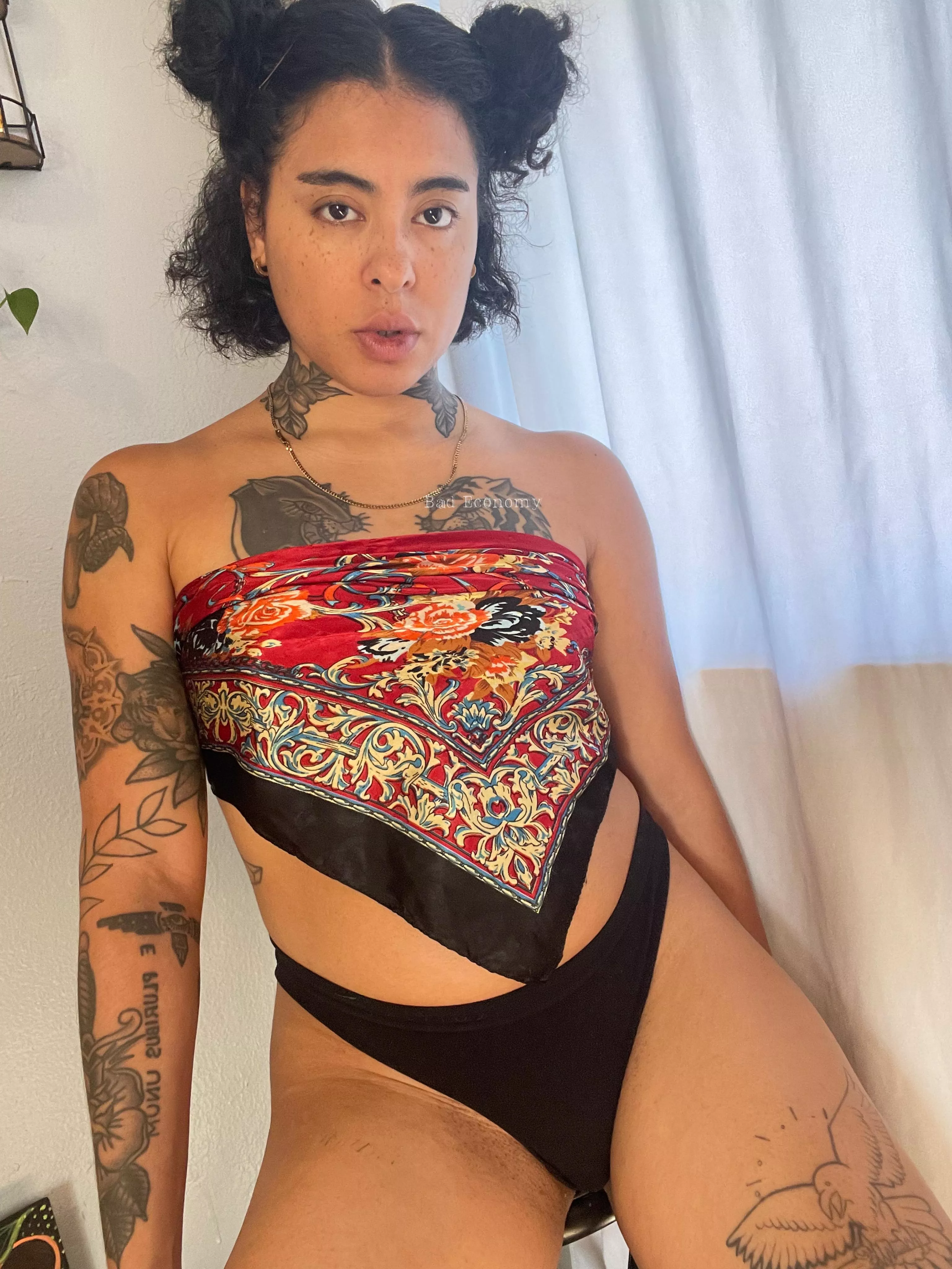 is it hot in here or is that just me (F)