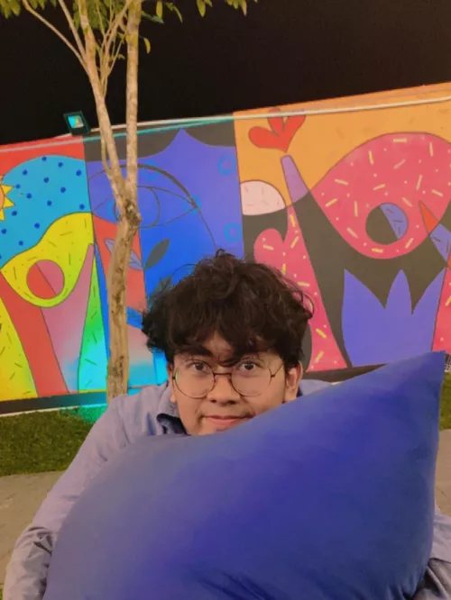 looking for a friends to play games with ps/pc/mobile