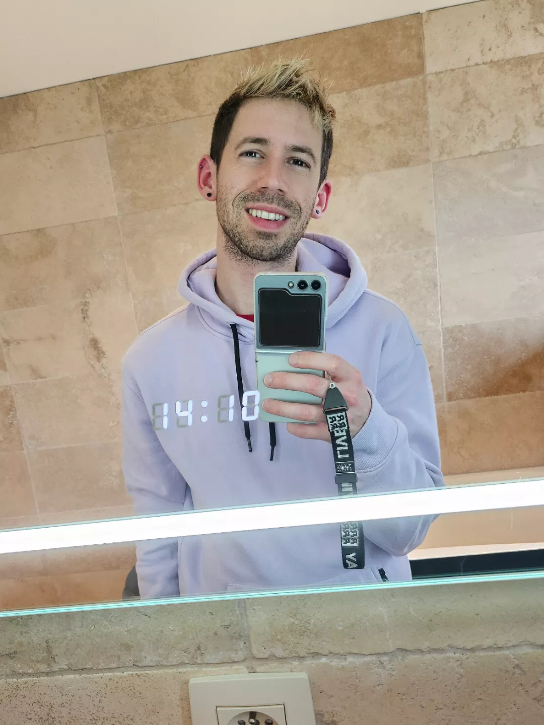 Looking for a new MMORPG to try on PC! Loved GW1 and 2. 