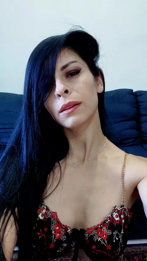 my hair is something you should adore 