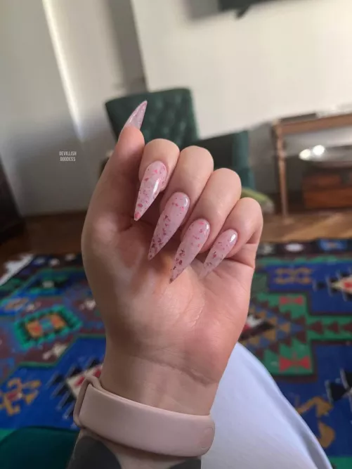 nails worship is mandatory