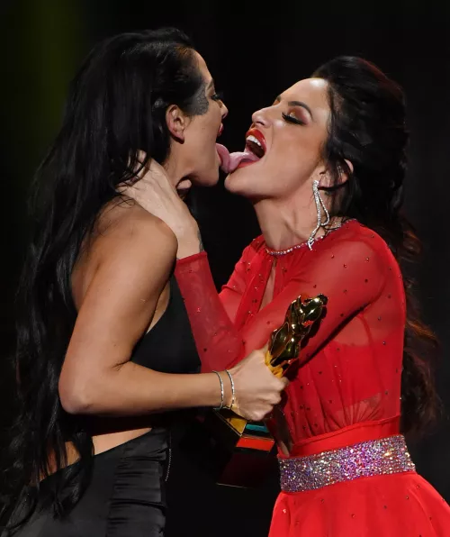 With Kissa Sins Avn 2018