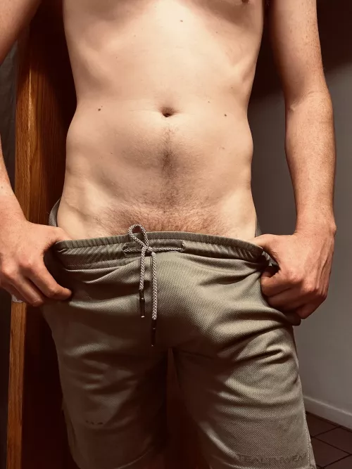 Would you be a dear and give it a tug? 