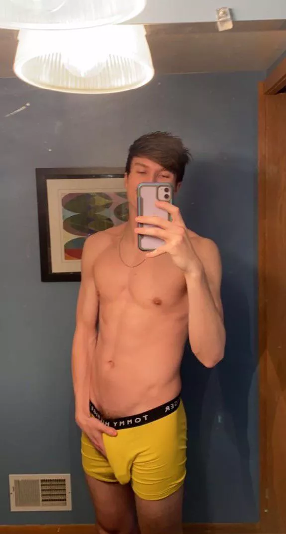 20 who gonna take off my boxers to get to it 