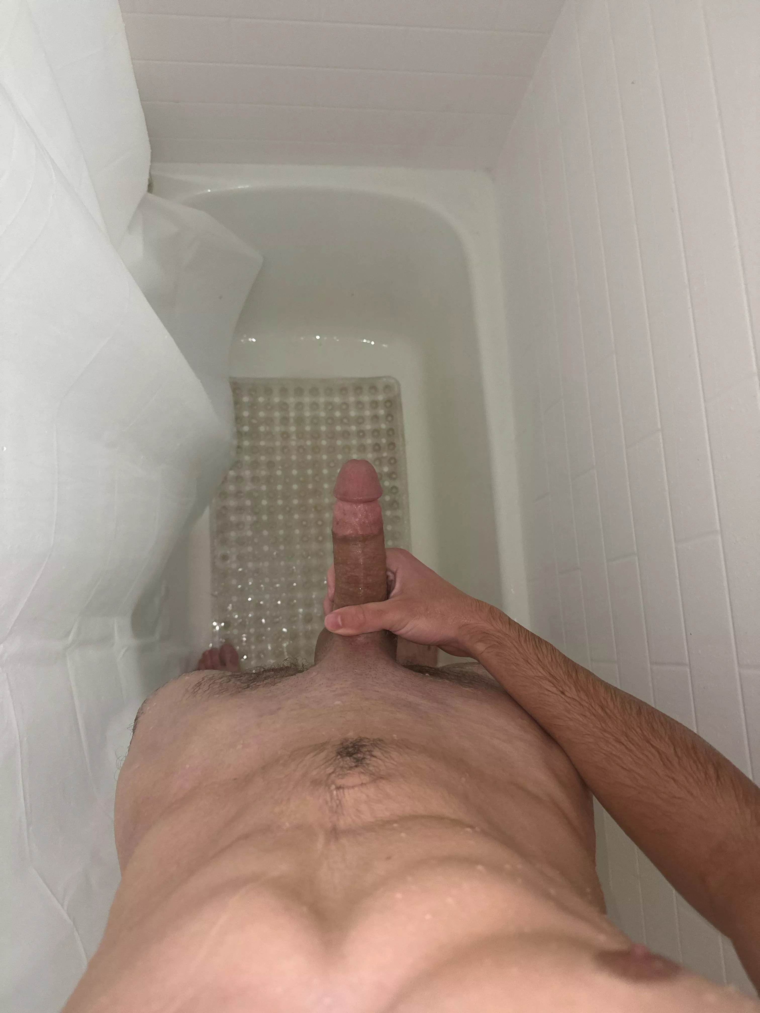 Any bros wanna play in the shower?
