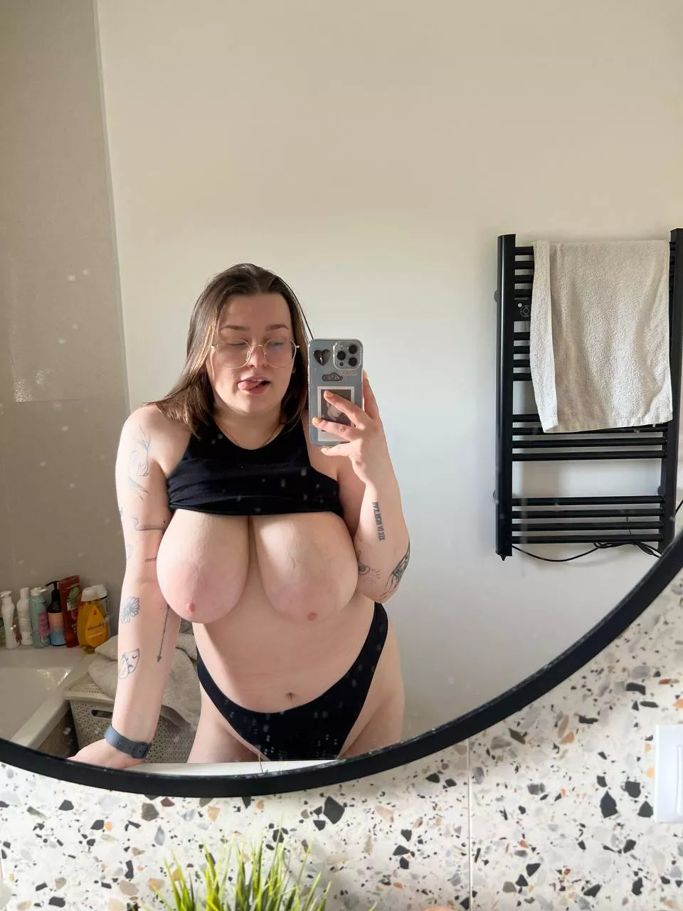 In what position do you want to fuck me?🤭