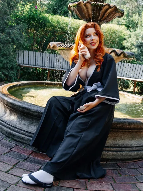 Rangiku knows how to have a good time!