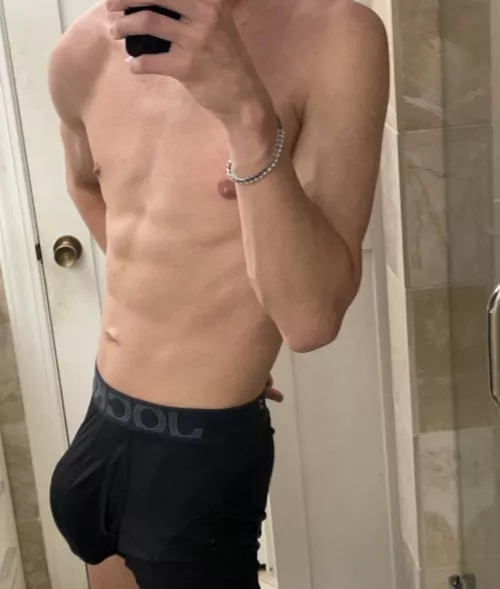 These new underwear are nice😏😏