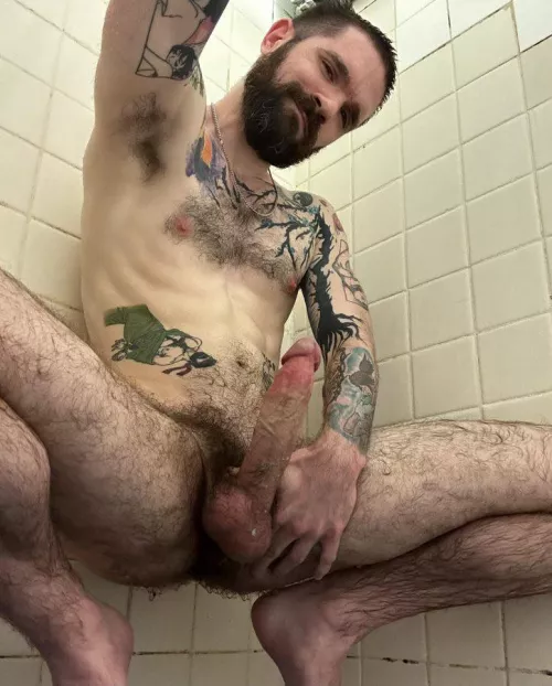 This cock is ready to fucking blow💦