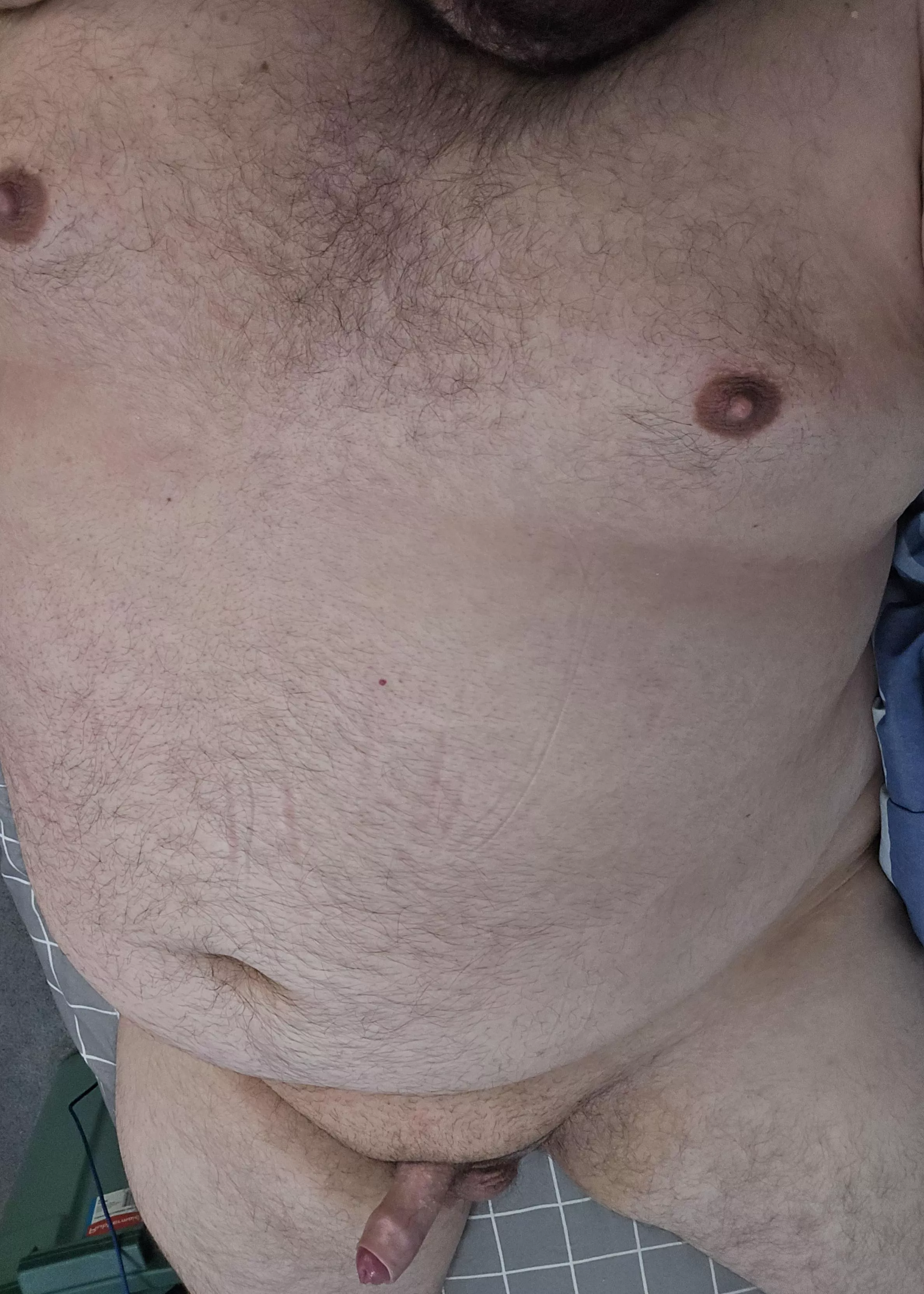 A hand (or mouth) would be helpful