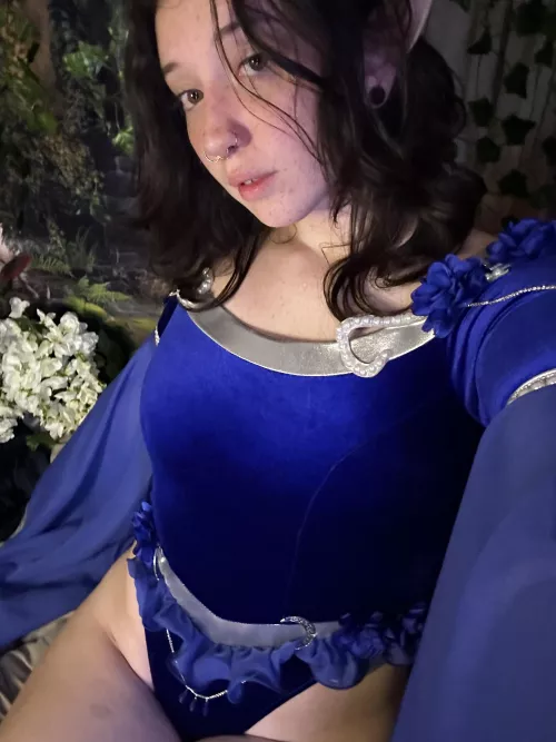 An elf maiden to aid you on your journey? 