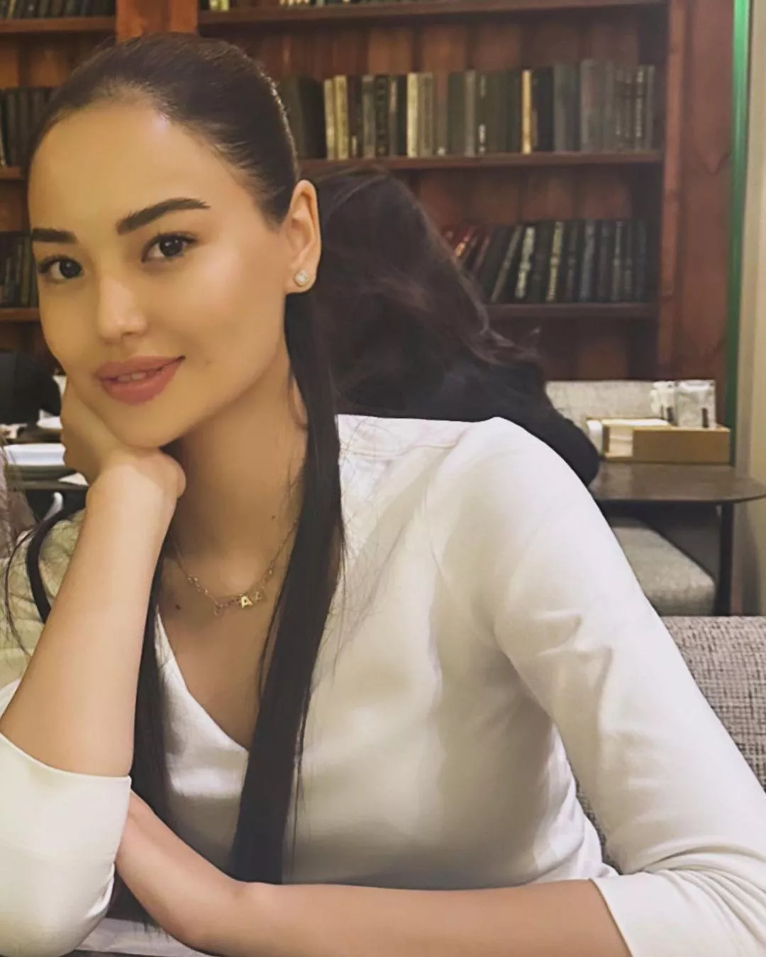 Beautiful Qirghiz girl ...