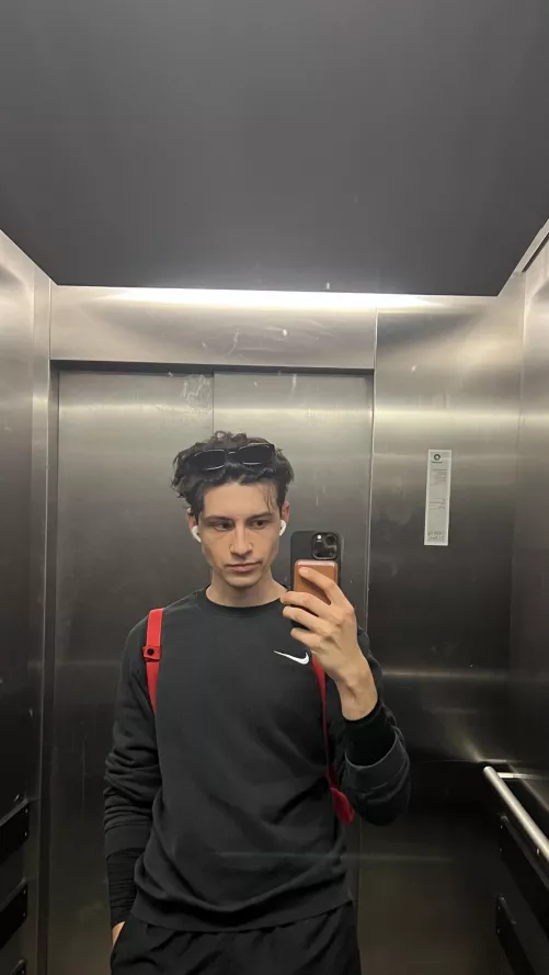 Can I be your gym crush? 😊