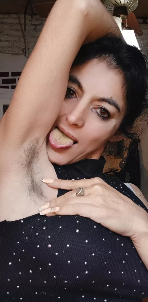 Can you pass your tongue? 