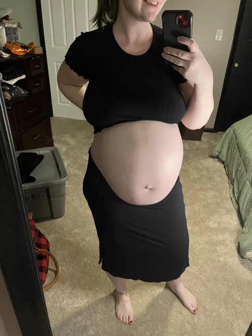 Crop top and twin pregnant belly!
