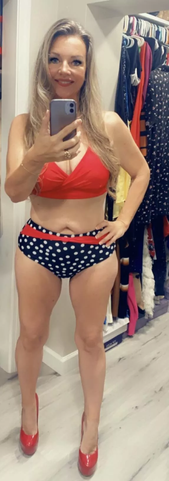 (F)51 sexy retro bikini my lovers come oil me up