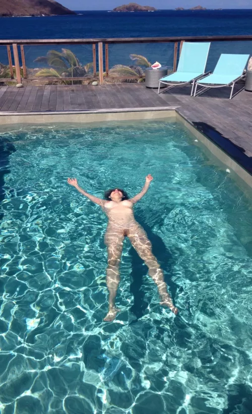 Floating in St Barths…and dreaming of being taken on that chaise.