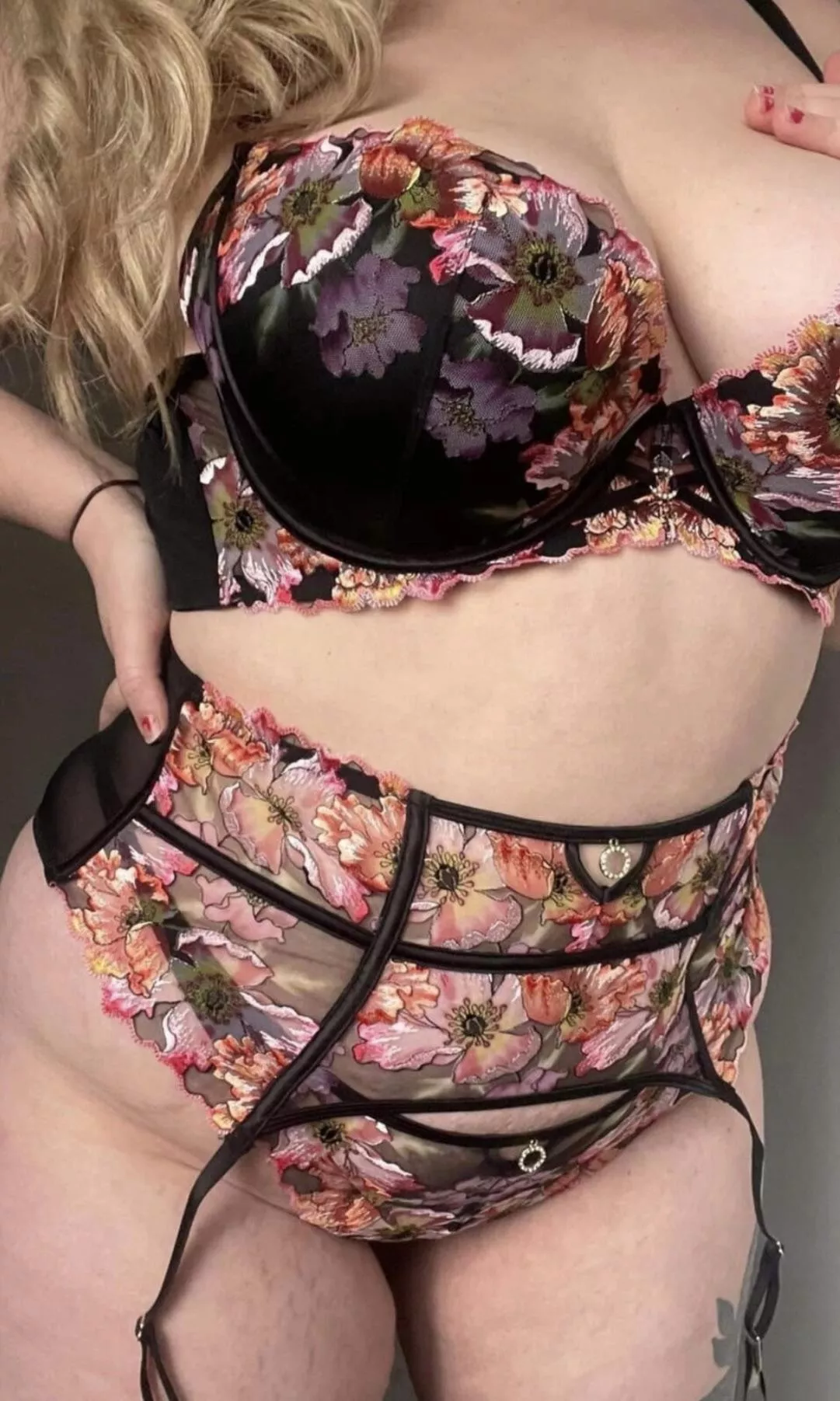 Garter belts make everything better 