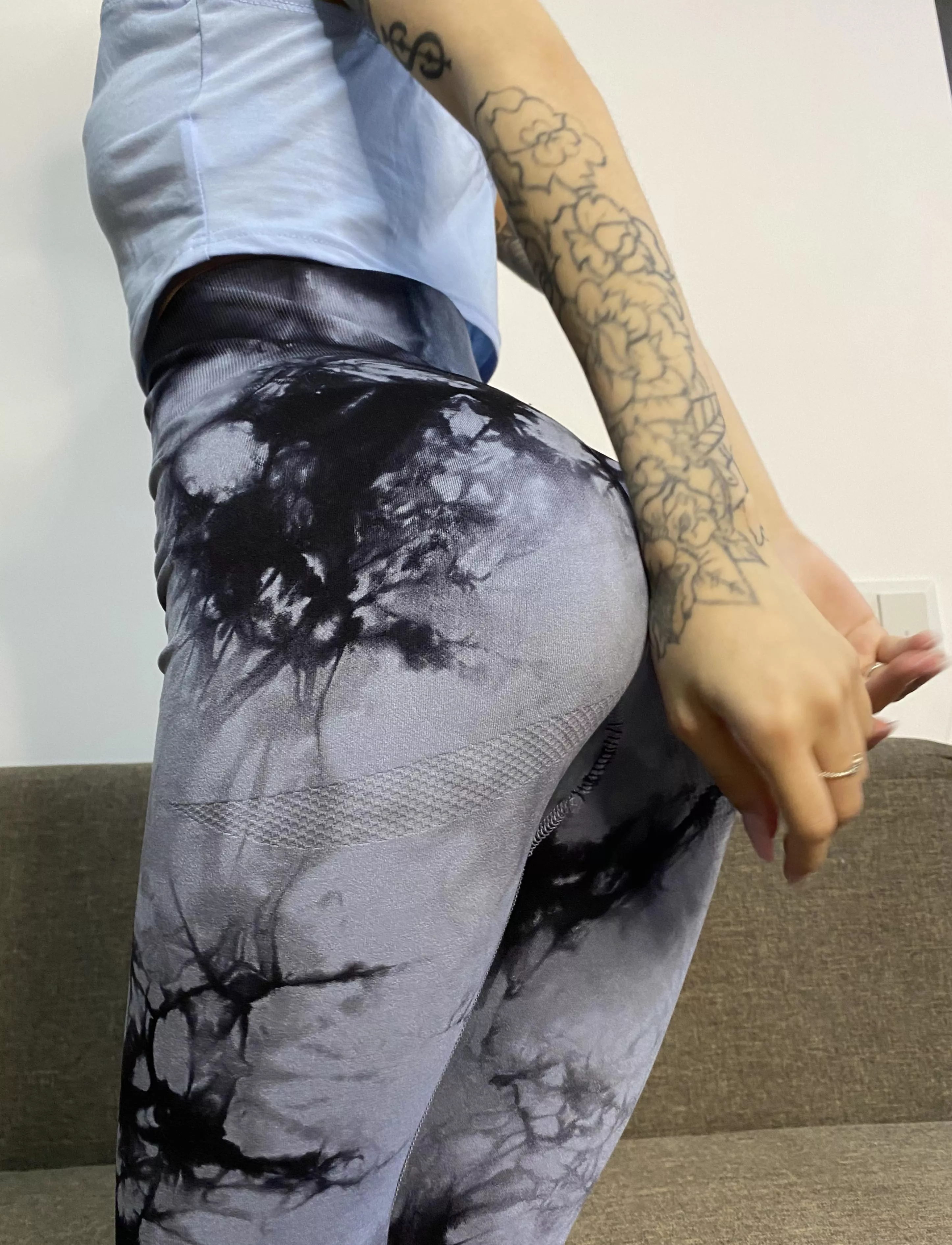 Leggings make even a small butt incredibly sexy