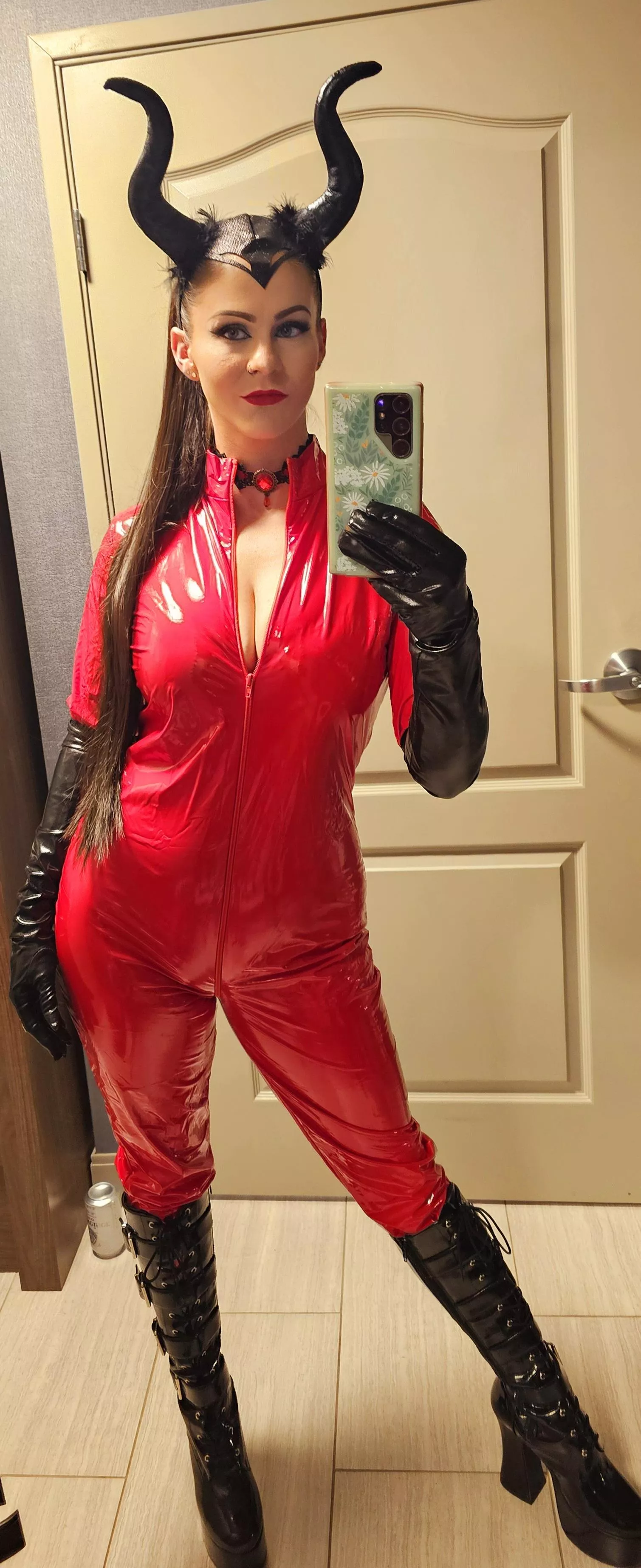 Sinful Sunday is upon us. You celebrating with me...