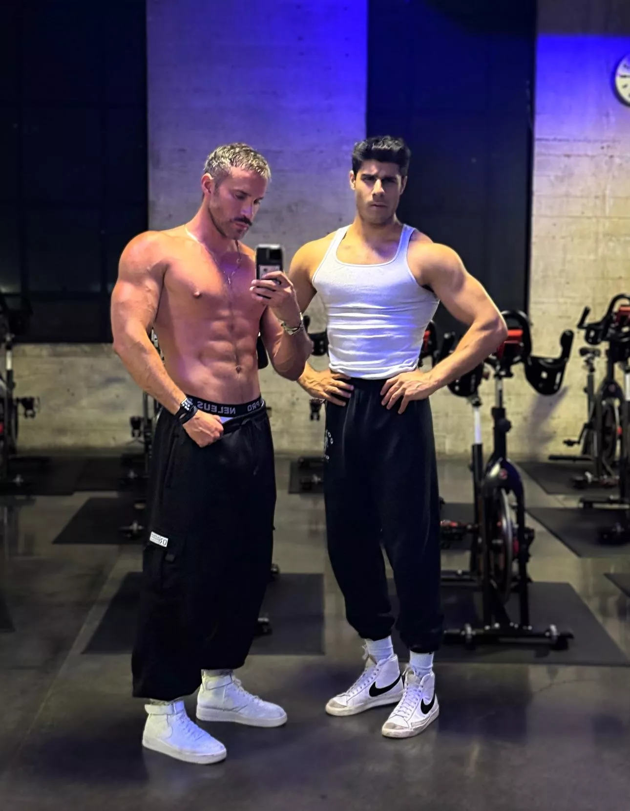 So ready to chat with you! 💪🏼🔥😈