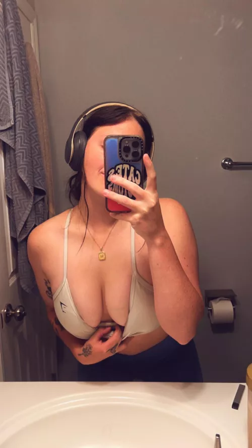 Come workout with me🤭