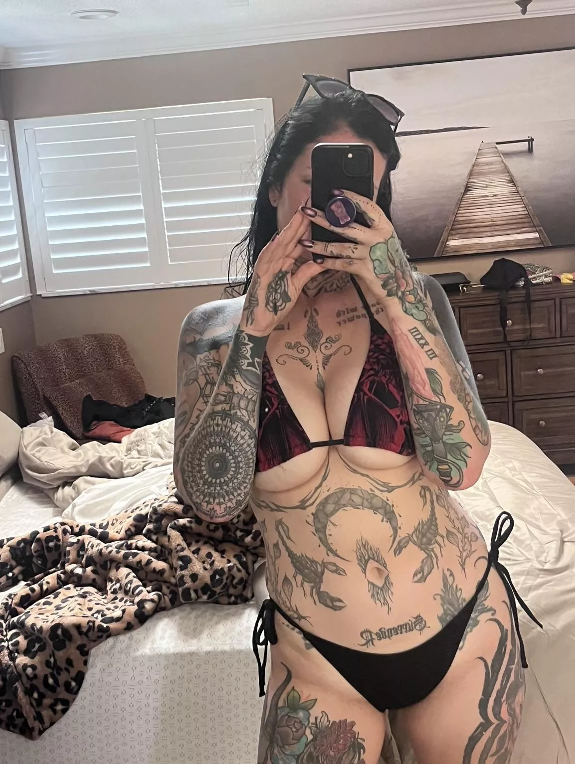 Do you like underboob?