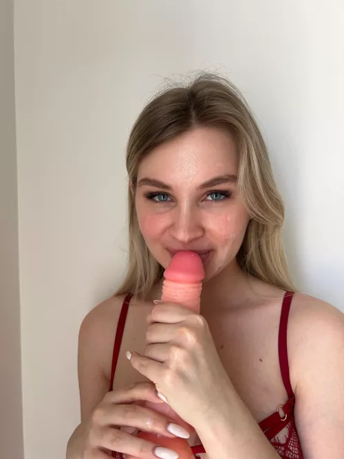 Don't want to sound tough but you'd cum before I touch your fat cock