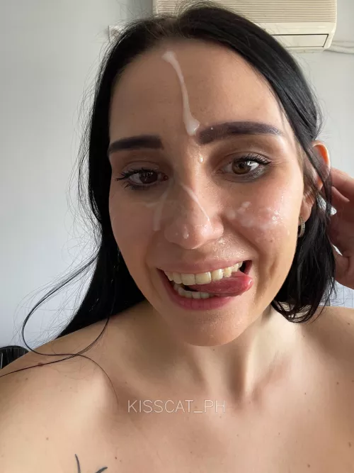 Enjoying the daily pleasure of irresistible cum delights.