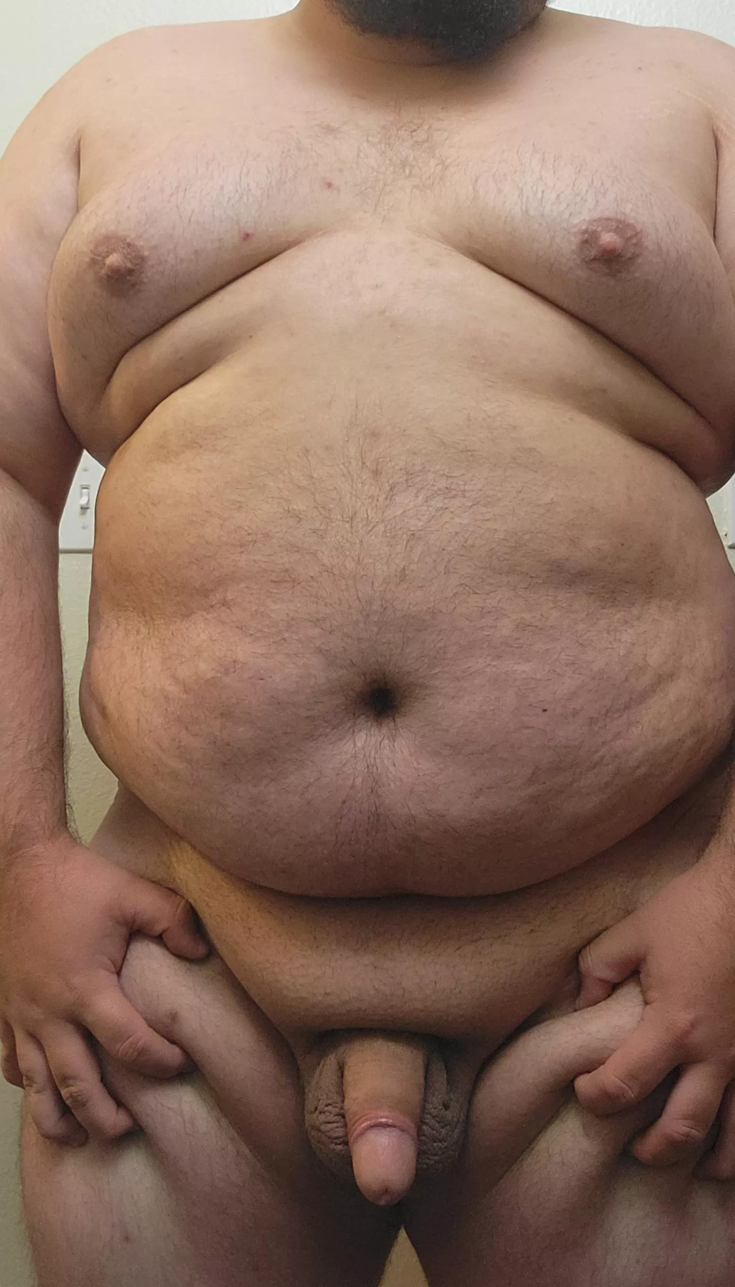 Hi, Anyone up to grab a handful? 